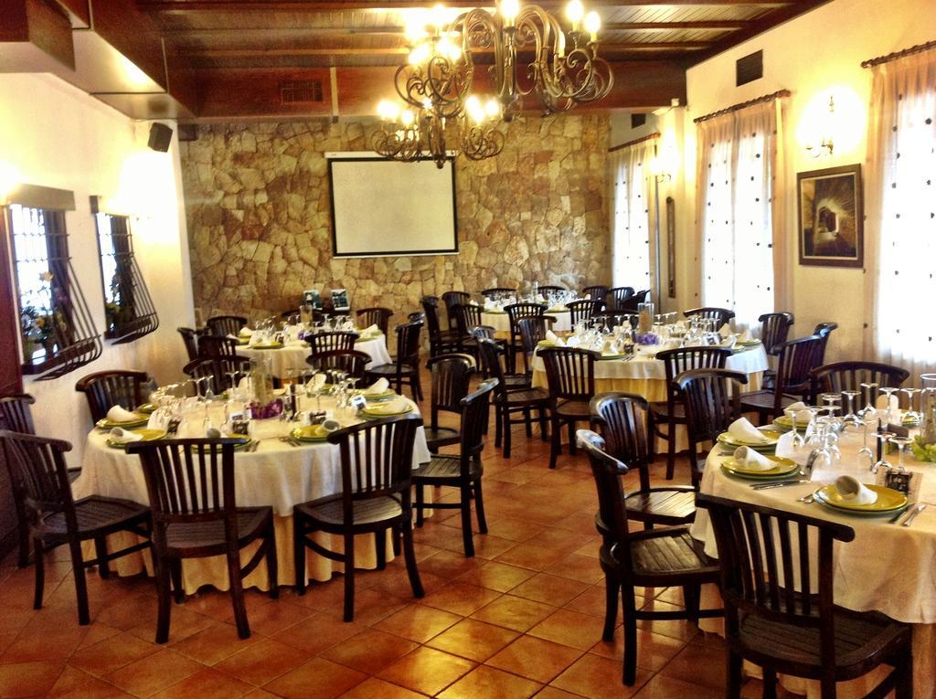 Hotel Vegasierra Bogarra Buitenkant foto